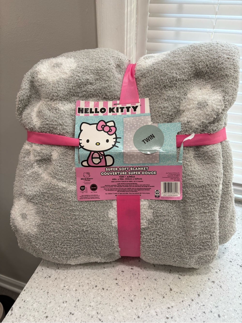 NEW Hello Kitty Twin Super Soft Blanket - Gray w/White Dots/Hello Kitty Faces